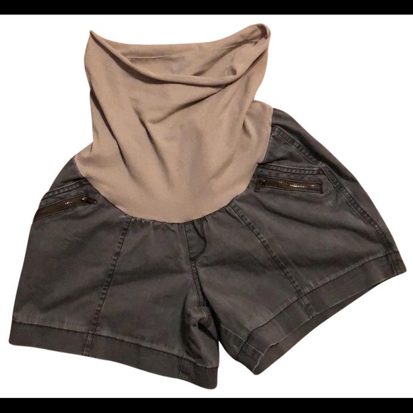 Motherhood green khaki shorts - Picture 2 of 5